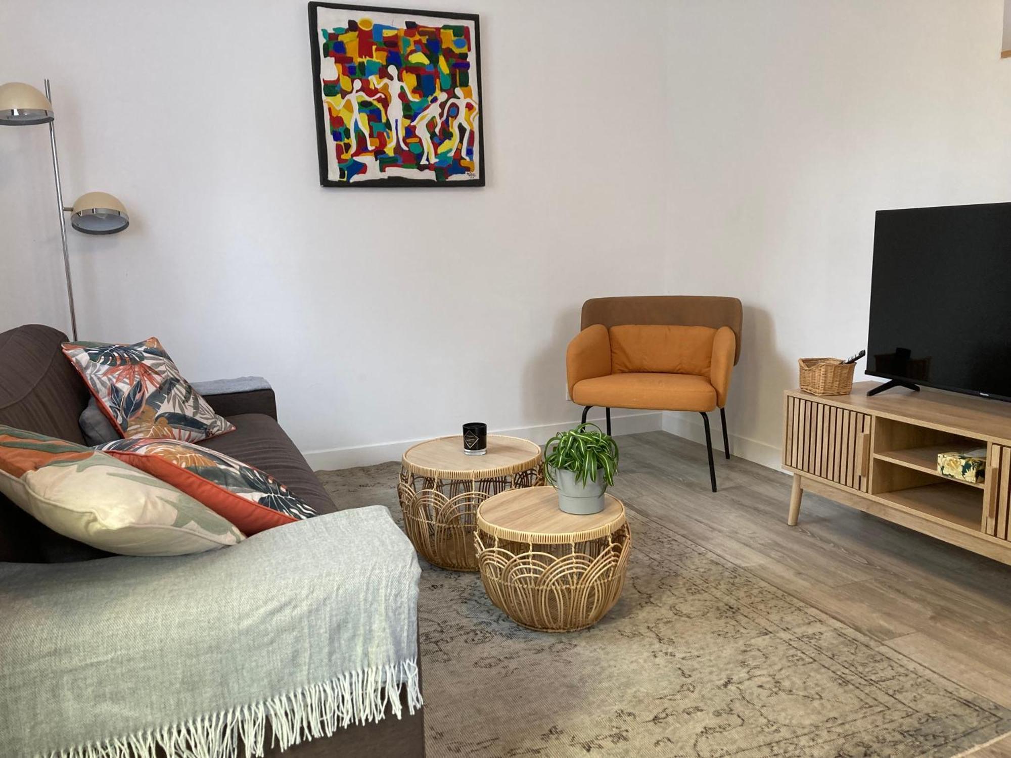 Charmante Maison De Ville Proche De Toutes Les Commodites Et Situee A 300 M De La Gare Et A 12 Mn De Paris En Train Ангьен-ле-Бэн Экстерьер фото